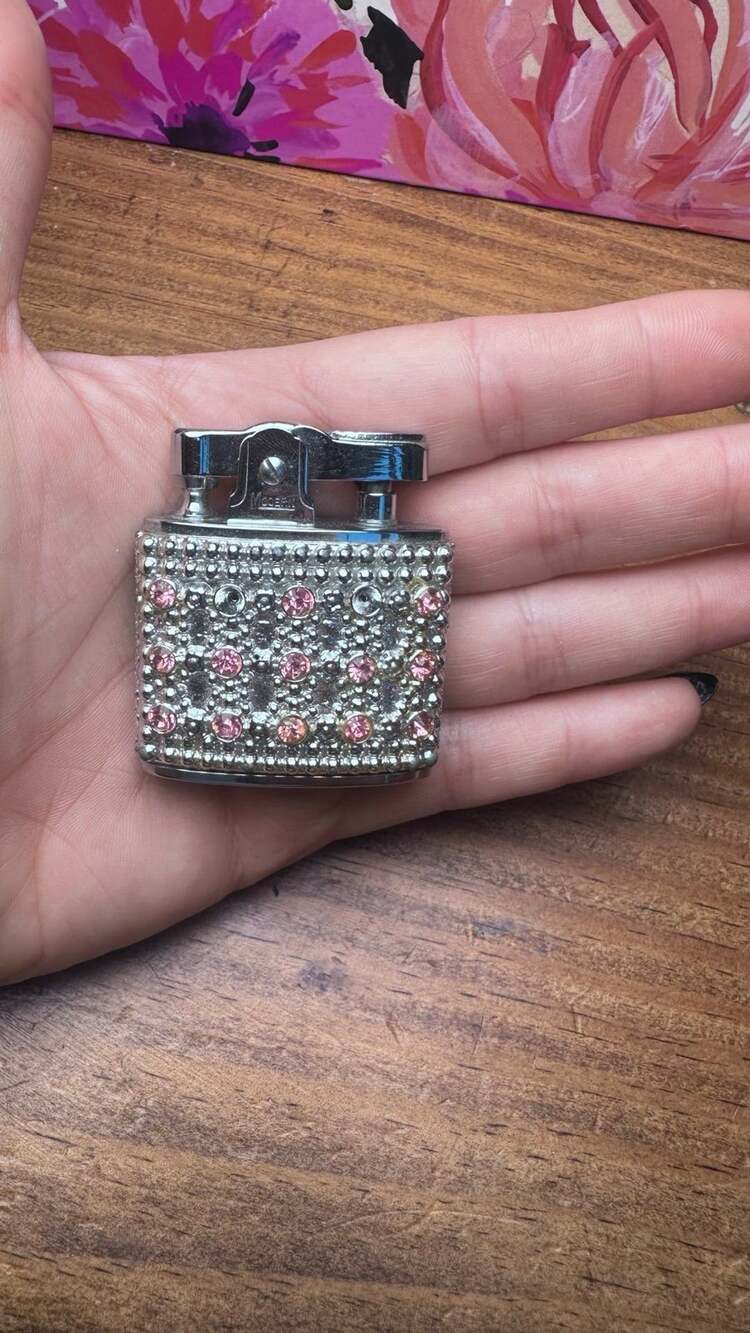 Vintage Bling Lighter